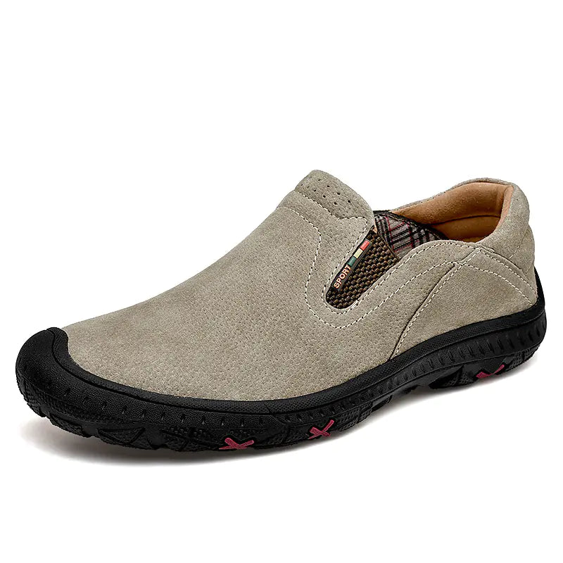 Four Seasons Low Top Hiking Shoes for Mountaineering