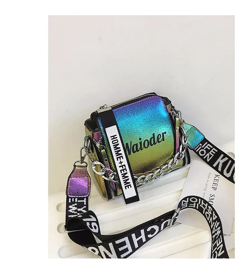 Wholesale Women's 2018 Trendy Crossbody Bag with Strap